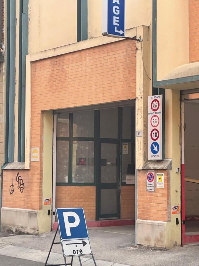 Stop&Go Station Bologna House Self Check In - Fiera Alta Velocita' Extérieur photo